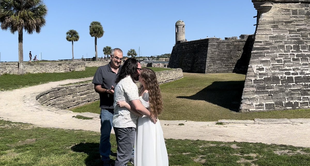 HyperPixieGames's tweet image. I married the love of my life yesterday, and I couldn’t be happier! I love you @bronsolo22 ❤️