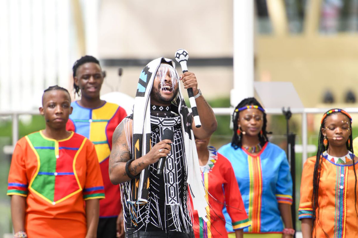 Tourism_gov_za's tweet image. RT @Brand_SA: #Expo2020Dubai  | South Africa National Day celebrations.

#ThinkSouthAfrica #ThinkOpportunity
#BelieveInSA
#EXPO2020SA 🇿🇦