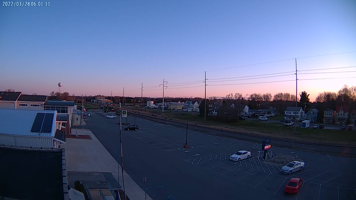 Clayton Fire Co at sunrise and it's 25.8 F. https://t.co/gCdcnQSk3S