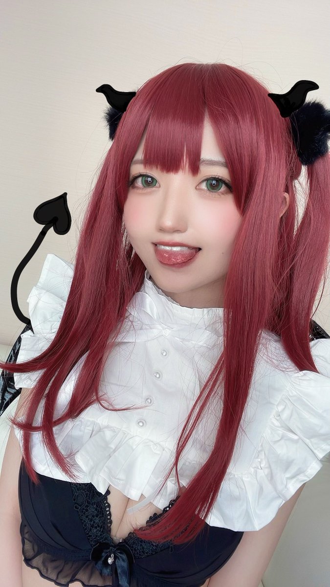 .
その着せ替え人形は恋をする
cos.リズきゅん🖤👿
.
.
.
#着せ恋　#喜多川海夢 #cosplay https://t.co/uOR3dSMo9M