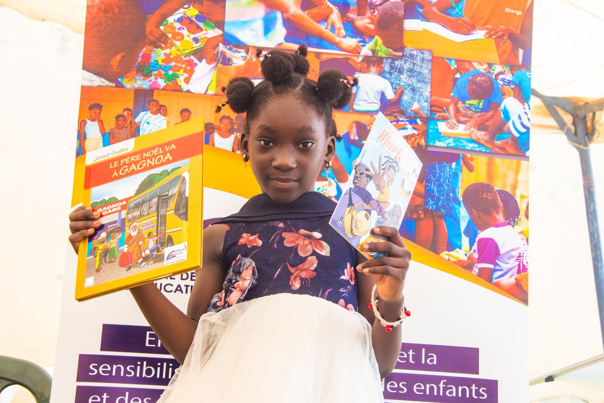 📌 Le Salon Du Livre 
Concours de Lecture
Devinez quoi, Karène, notre championne, nous vient d'Abobo !🥳
Elle a été la meilleure de... brillants jeunes lecteurs. Karène participera aussi au grand concours de lecture Planète J'aime Lire à haute voix organisé par Planète Mag.