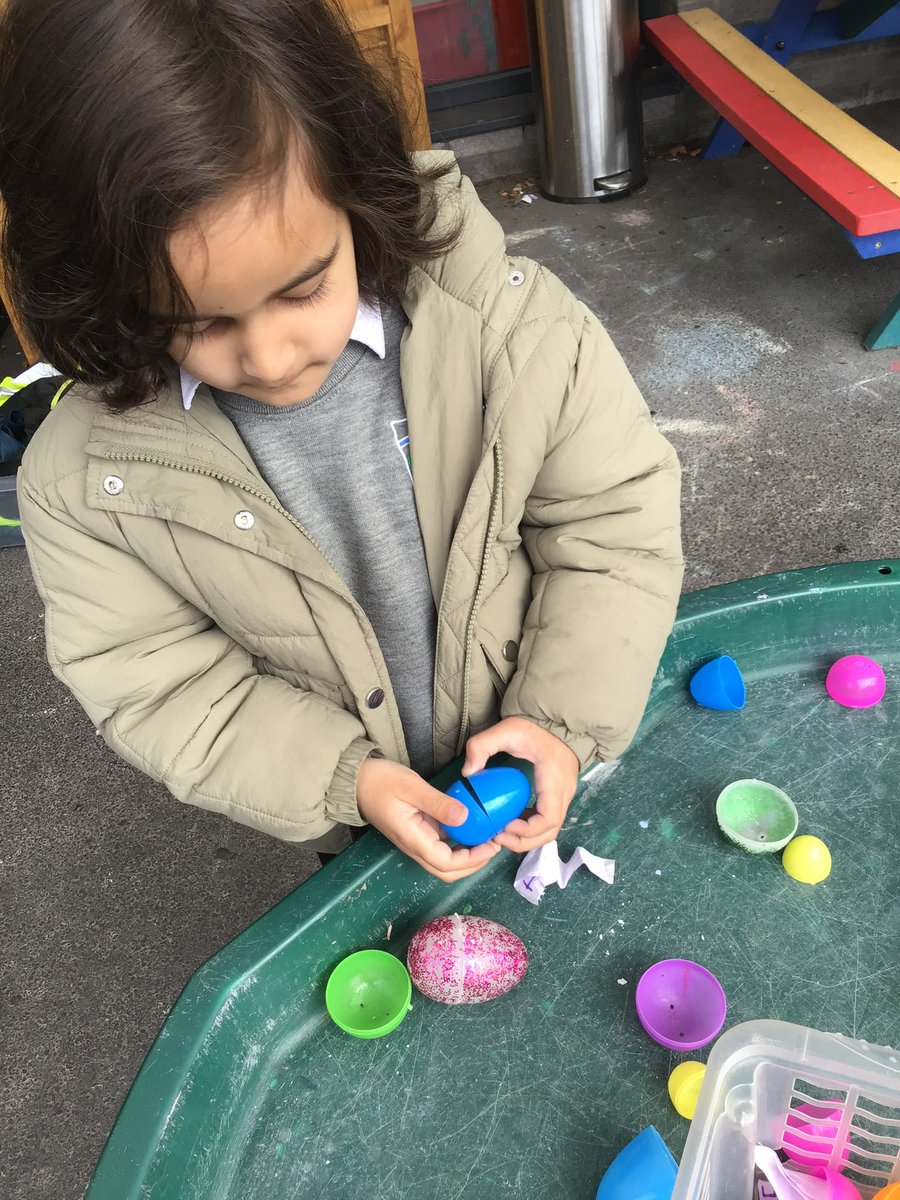 MrsGriffiths7's tweet photo. Writing secret messages and hiding them in eggs for their friends @StanleyGrovePA #secretmessages @canigoandplay #earlywritng #easter https://t.co/lyDESoRxws