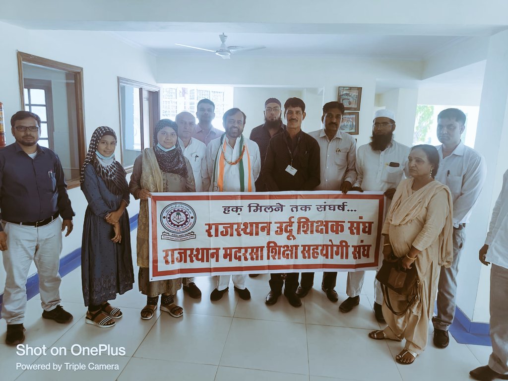SanyamLodha66's tweet photo. #जयपुर निवास पर आगंतुकों से मुलाकात।

#Jaipur

@ashokgehlot51 @ajaymaken https://t.co/m5Huz0qgxp