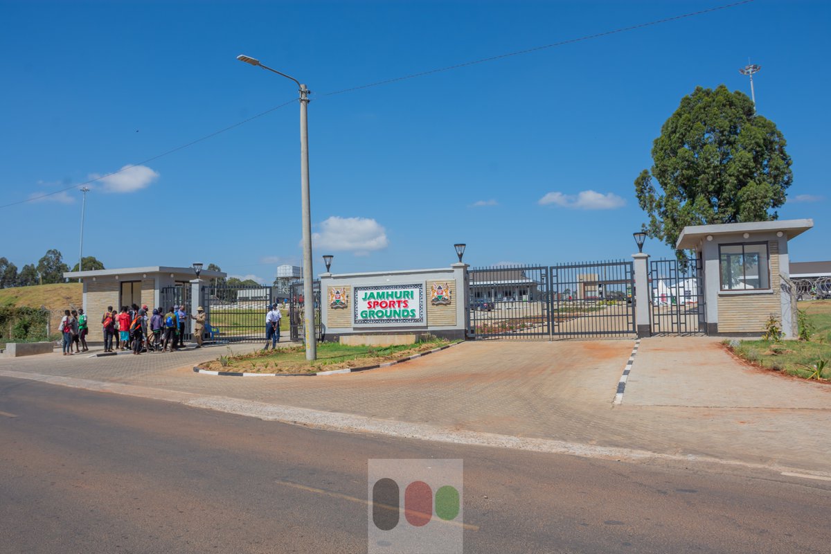GDUDelivery's tweet photo. The Jamhuri Sports Ground in Kibera Constituency, Nairobi County is almost complete. The project which was recently commissioned by President Uhuru Kenyatta will be used by sportsmen and women for training and provide recreational facilities to the general public. 
#KenyaMbele https://t.co/8Hk36ZWtHS