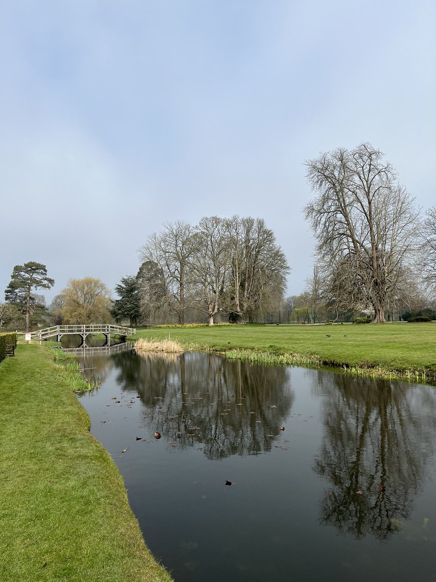 gill_carson's tweet photo. Another lovely day @hevercastle 😊 https://t.co/qllcj1zSpo