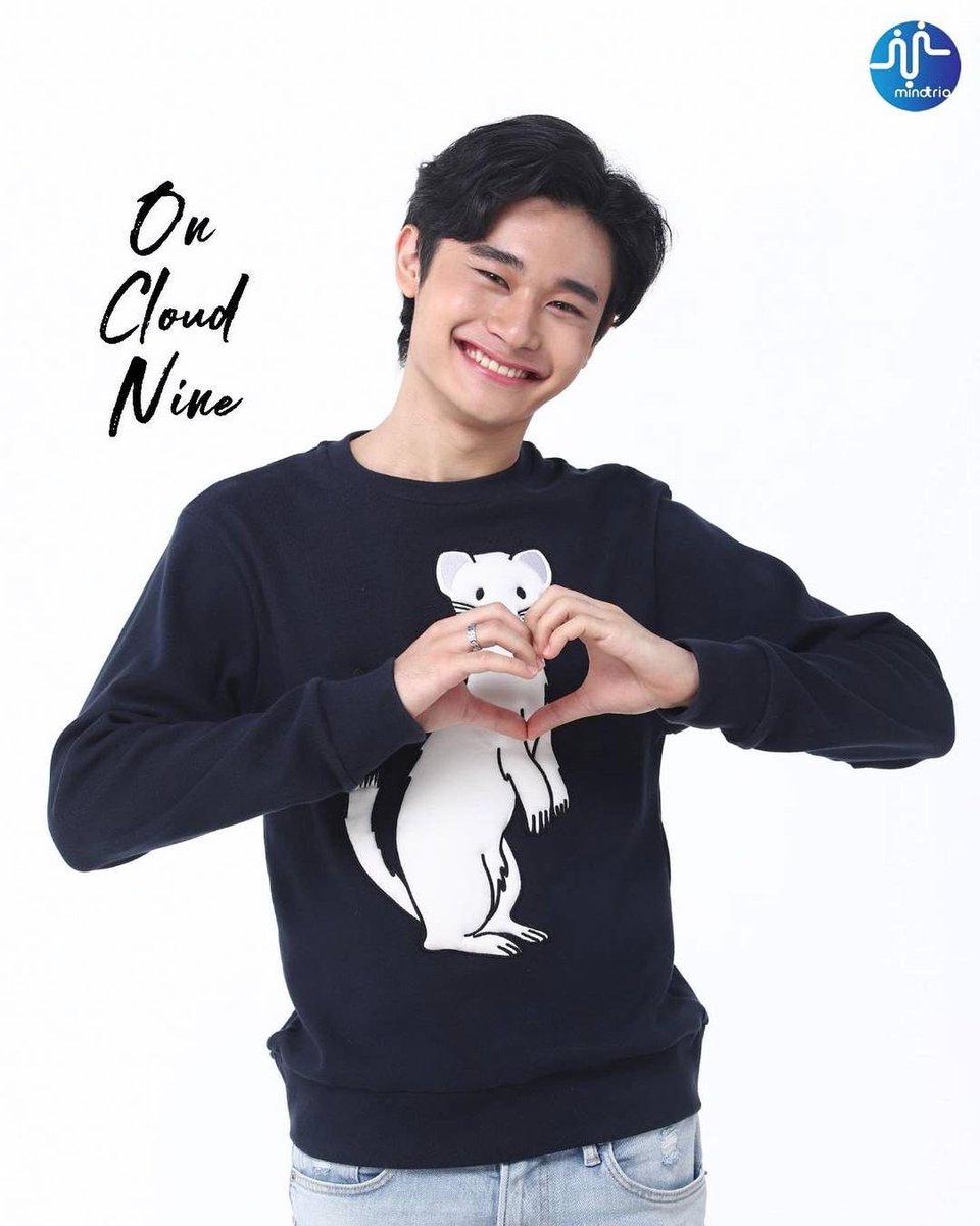 RossiOfficialTH's tweet photo. ยิ้มทีหัวใจละลายย💕
#OnCloudNineComing
#OnCloudNine #Mindtrio
#TiewMork #RossiNtk https://t.co/YmBfTgcmTo