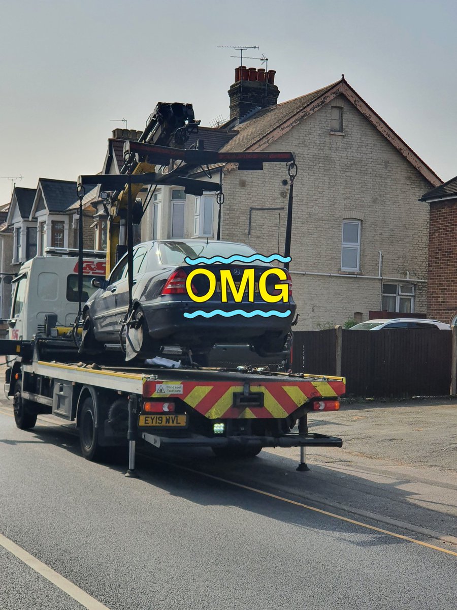 MPSRTPC's tweet photo. HILLINGDON STT strike again this time vehicle has no insurance,front 2 tyres showing cord and no rear brake lights !! Make sure your vehicle is fully legal before you drive or #getacab #wetakeitaway #HillingdonSTT https://t.co/Hv4MTfjrrK