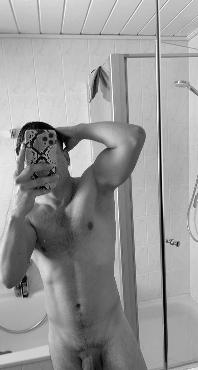 LanceSteil1's tweet photo. Heute wieder anders horny😈 wer den Beweis sehen will schreibt eine DM ;) $ https://t.co/POH4TVChMI