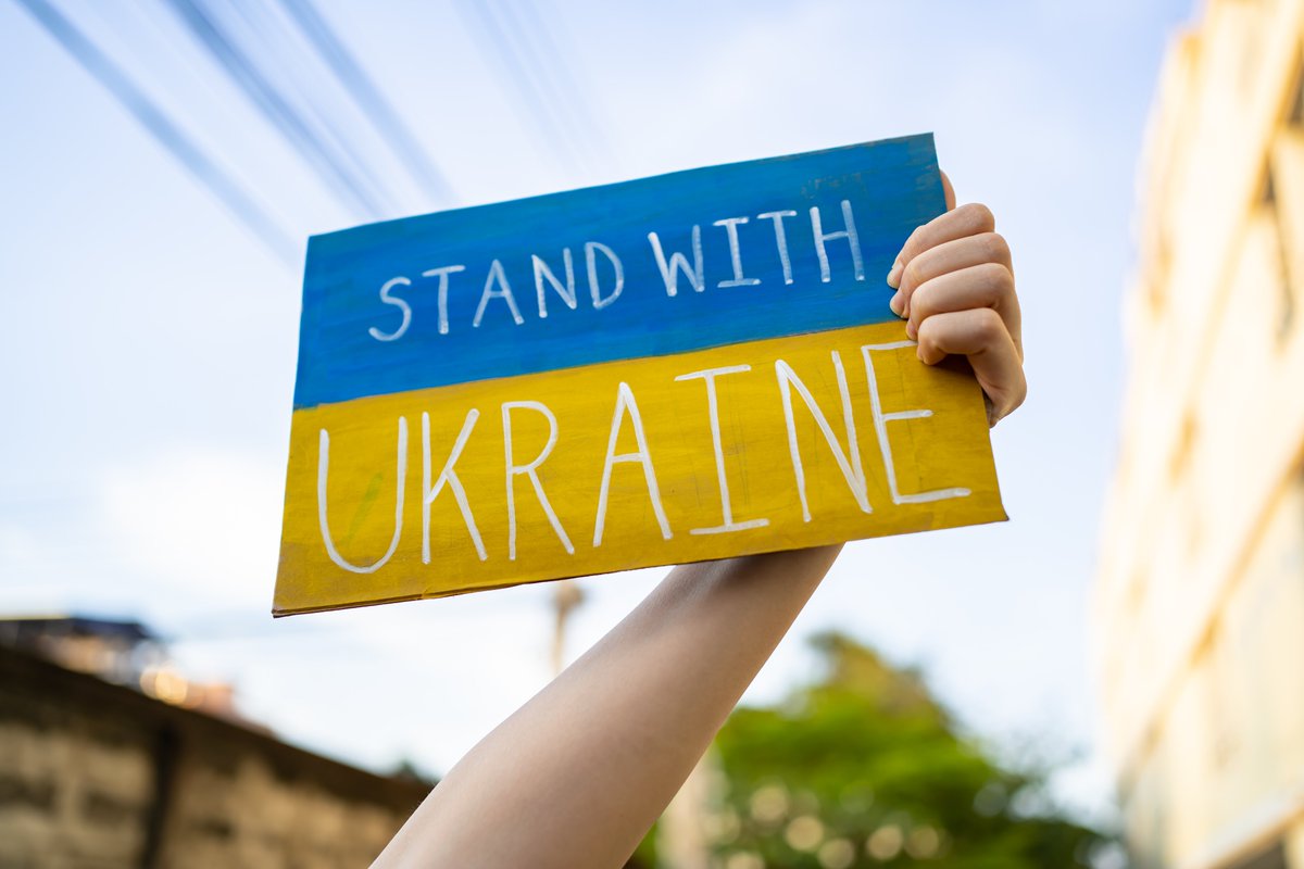 ETUCE_CSEE's tweet photo. 📢The @ETUCE_CSEE Committee meeting today expressed its full #solidarity with people, teachers and students of #Ukraine and calls for peace in Ukraine! 🇺🇦
#StandWithUkraine 🇺🇦
#TeachForPeace ☮️ https://t.co/BhaQS7kGcL