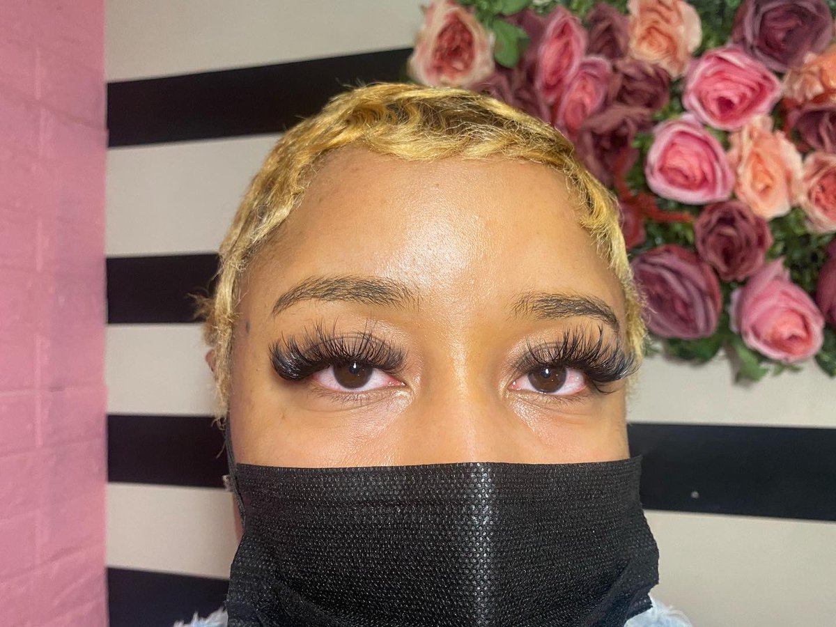 LeftEyeLay's tweet photo. Lefteyelashes has appointmentd available. Head to the IG page for more info💕💕#dclashes https://t.co/5n7hBTsNiI