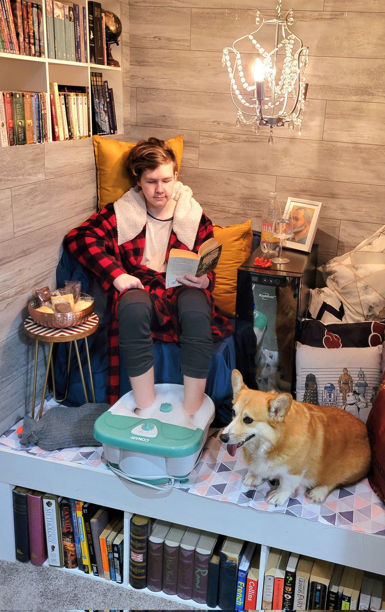 its_Jessimica's tweet photo. Gish Book Bash Item 59. Create the most epic book nook. Mini fridge, snacks, foot soak, earplugs, Dog. Can't think of anything else I'd need, besides books. #Item59 #gishbookbash #GISH #BookNook https://t.co/0zefWF8WmW