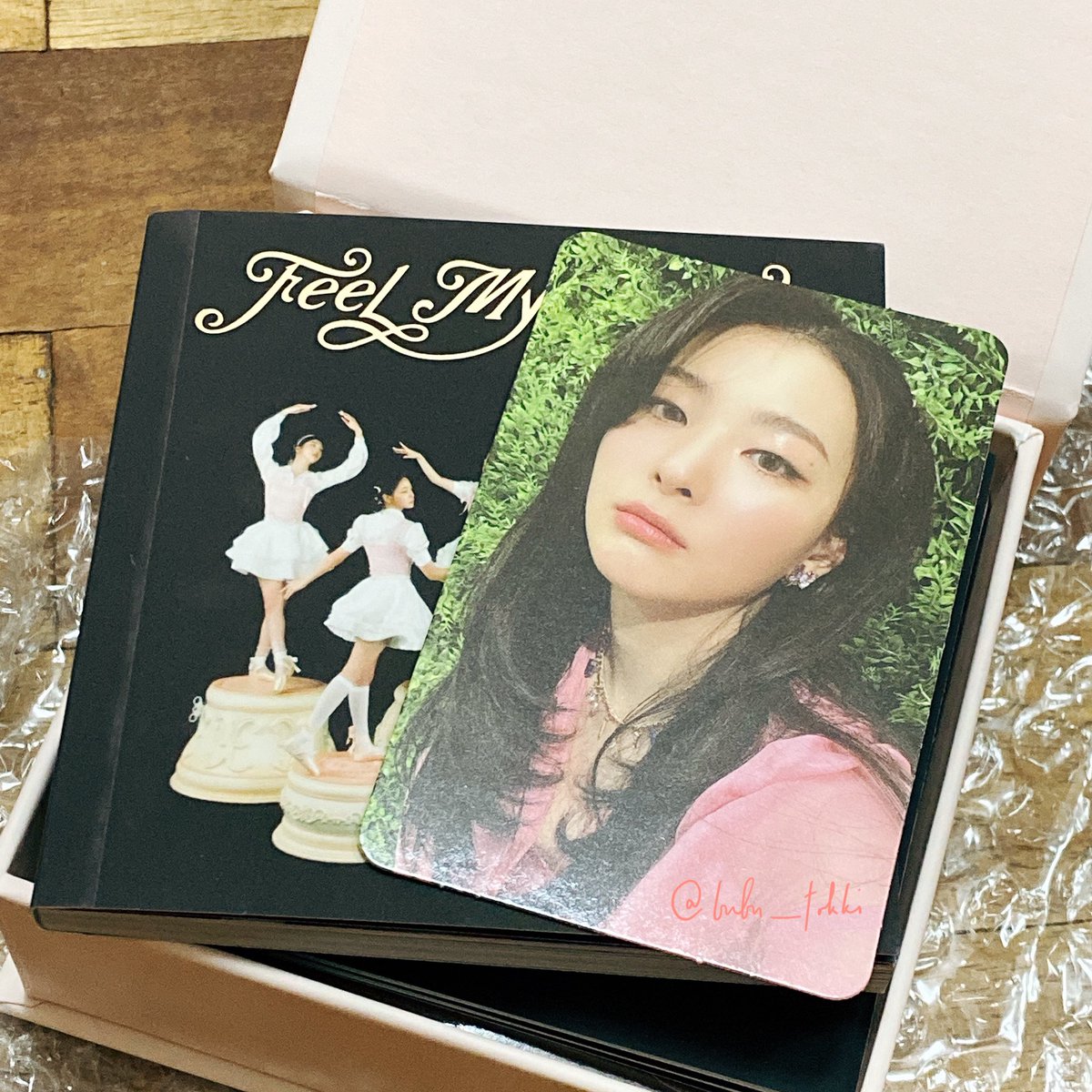 bubu__tokki's tweet photo. wtt lft red velvet ph only

🤍 HAVE — seulgi orgel pc
💖 WANT — irene orgel pc

→ onhand, fresh pull!
→ ships from qc, can do sdd if from mm!

🏷 reve festival 2022 feel my rhythm seulgi irene orgel pc photocard ph https://t.co/xndkfPjosX