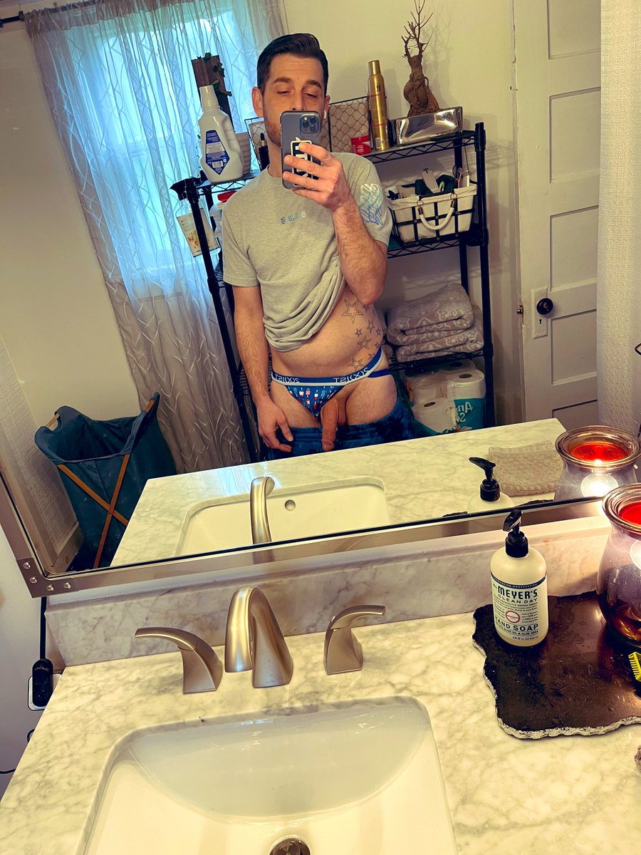 wvgoldendad's tweet photo. 🙇🏻‍♂️🍑🍆 https://t.co/VgjhQk0gbR
