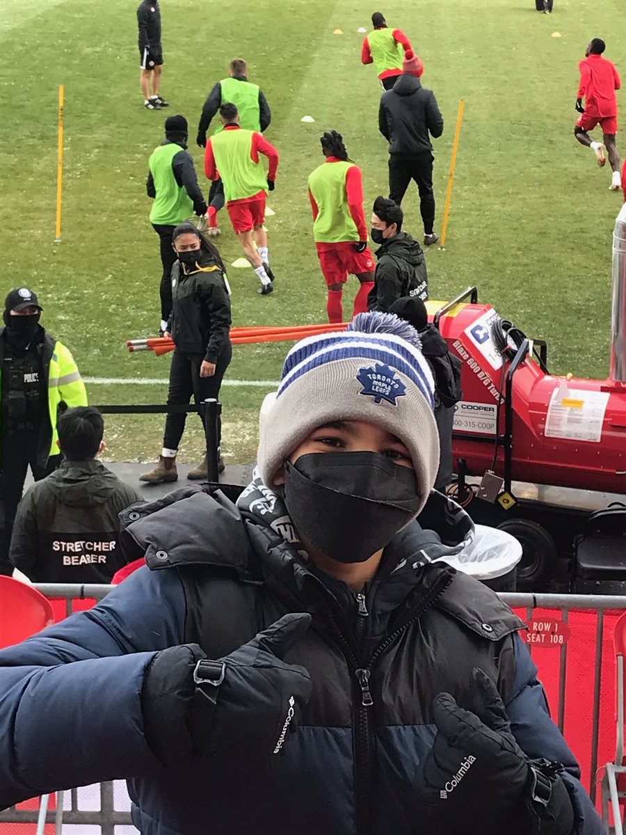 Ana82P's tweet photo. My son will never forget this experience! Go Canada!! @CanadaSoccerEN #forcanada https://t.co/jYwmFeaOnD