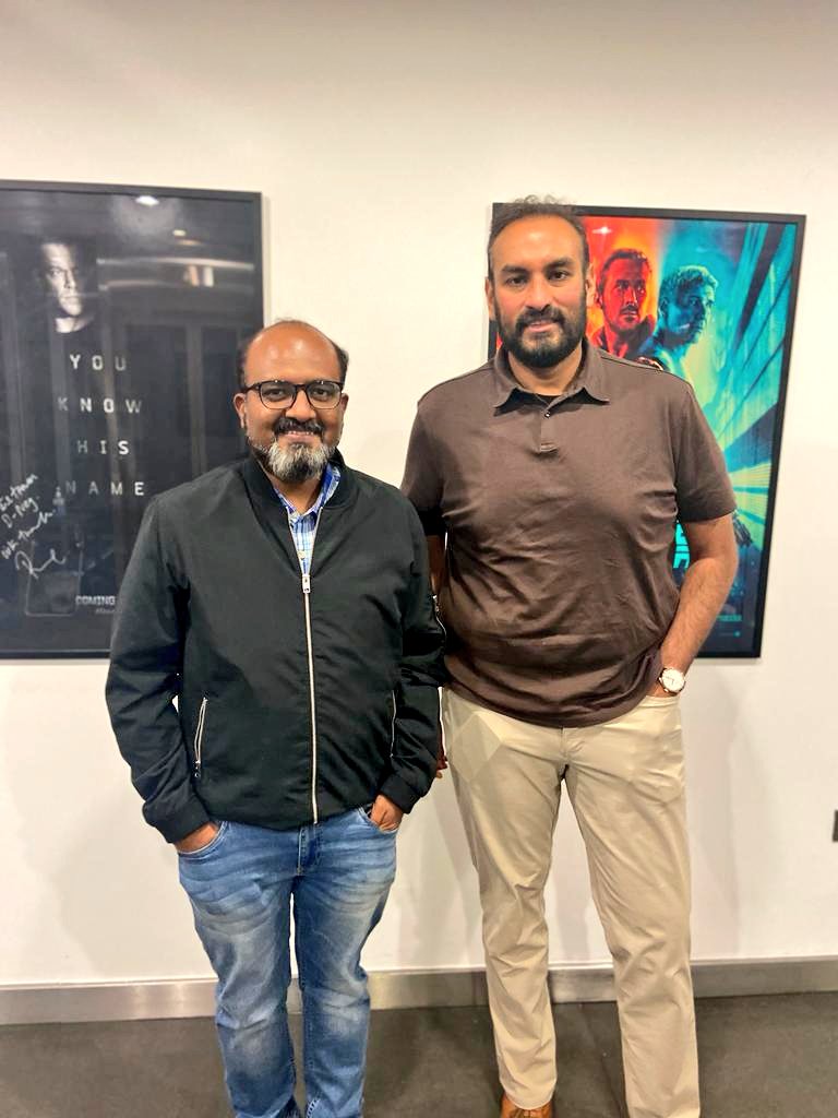#Dune won multiple awards at #Oscars2022 including the one for Best Visual Effects.The company behind these effects, DNEG,is headed by an Indian- @malhotra_namit! Was lucky to meet him in London on Saturday & know abt his extraordinary journey. Congratulations Namit & #DNEG !