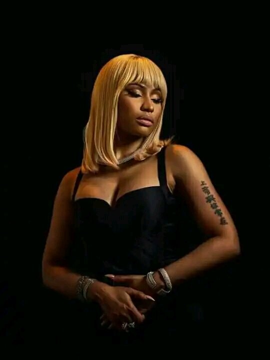 ToksMaraj's tweet photo. .Nicki Minaj is the Goddess Of Rap👑 https://t.co/0p9C5bbUvB