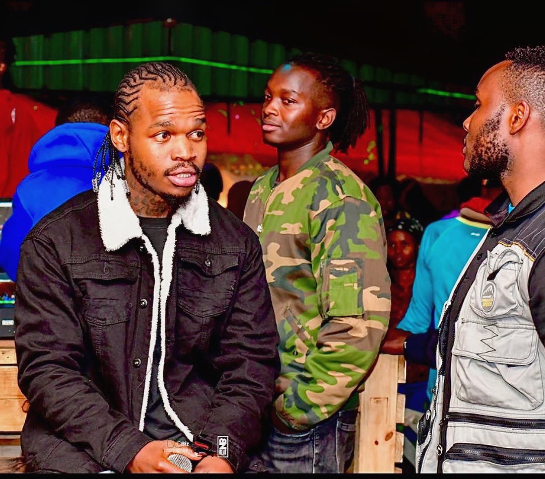 timmytdat's tweet photo. Sipendi vile hawa wasee wananiangalia kabla ata nianze..killed it regardless,Eldoret #Sultan Club ilikua movie juzi..bless up @kasabunianss #Kasabuniansπ€π€you made it happen.
#ttt π₯π₯π₯π₯π₯π₯
#trr β‘οΈβ‘οΈβ‘οΈβ‘οΈβ‘οΈβ‘οΈ
#Performer β½οΈβ½οΈβ½οΈβ½οΈ
#Kasabun π§Όπ§½π§΄π§½
https://t.co/yjXrsYl6Yk https://t.co/EPC83VbiTv