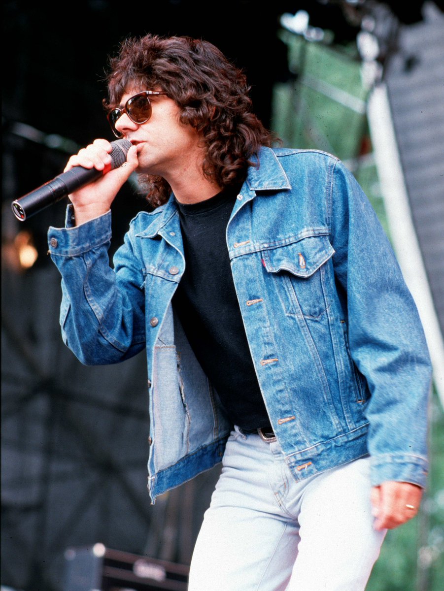 Starship's tweet photo. ...music together, it’s important to have a great relationship. Start your #MickeyMonday off right by listening to Starship’s greatest ‘80s hits: https://t.co/ctZqD4OoyO 

Photo courtesy of Getty Images.

#Starship #StarshipArmy #MickeyThomas #80sBand #80sPlaylist #RockBand https://t.co/uMHrQ5VmoP