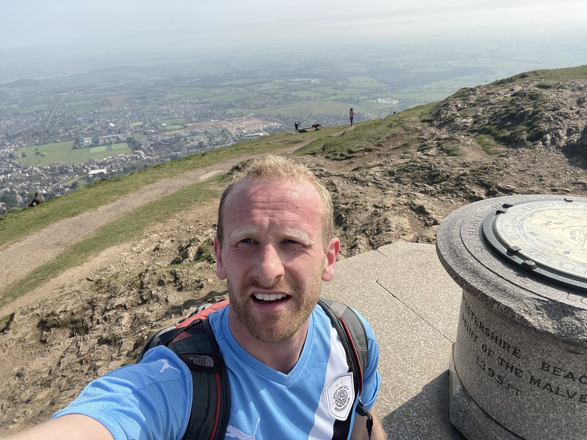 BritainsHigh's tweet photo. 24/47 Worcestershire Beacon, Worcestershire, 425m #steep #walking #getoutside https://t.co/oJUK31sbVI