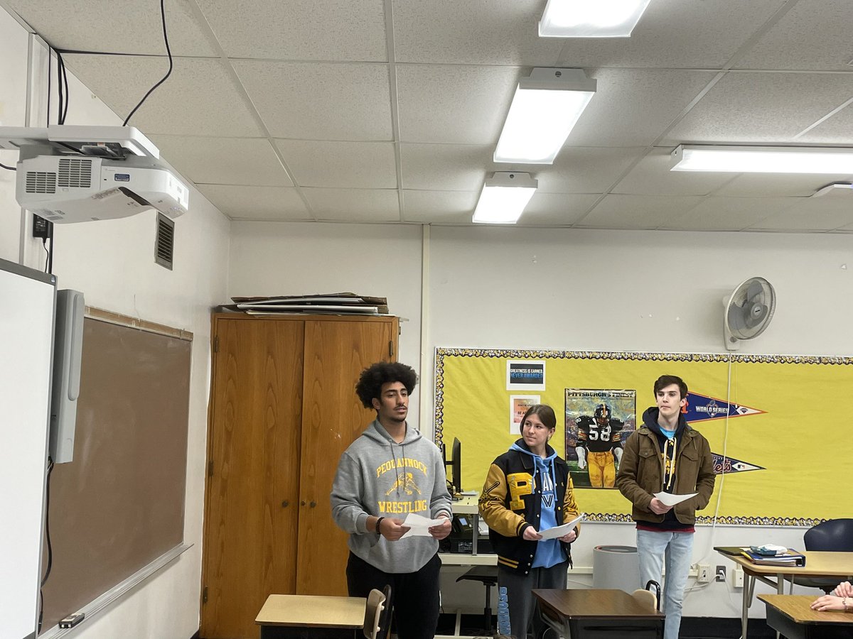 pthsHOPE's tweet photo. PTHS HOPE was proud to extend an early welcome to the class of 2026 today as we met with the 8th graders to discuss what PTHS has to offer! 💛💙 #peqpantherpride #nocknation https://t.co/6gXKM4fufx