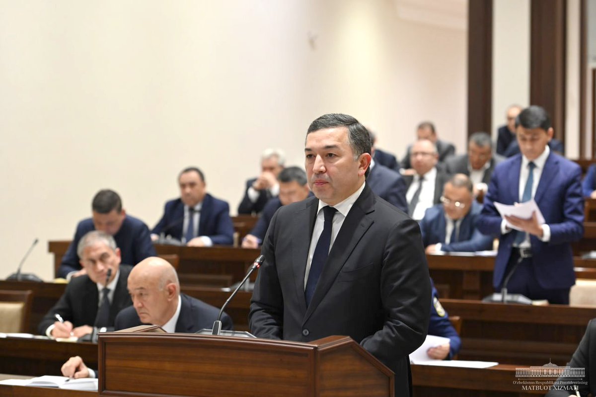 president_uz's tweet photo. A videoconference on healthcare issues took place. It reviewed the progress in fulfilling the tasks set during an open dialogue with medical workers on March 18.
#Mirziyoyev #healthcare #tasks_fulfillment
#open_dialogue https://t.co/pGGM0K2uJE