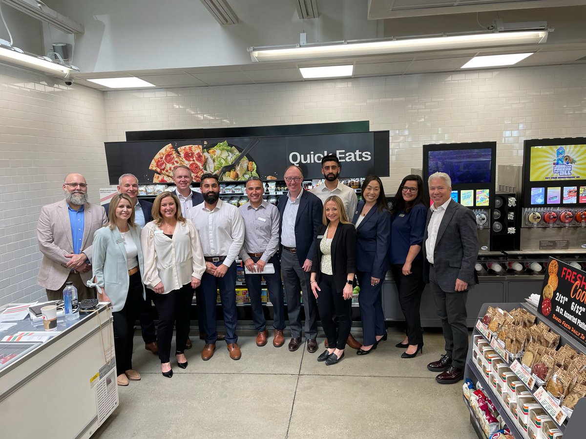 ctanco's tweet photo. We have two excellent young #7ElevenFranchisees in Amrit and Paul in Baldwin Park, California, who represent our “next generation” of Franchisees. They understand and execute Retailer Initiative superbly and are supported by one of our expert Area Leaders Louis. Well done! https://t.co/56LOKYSvsE