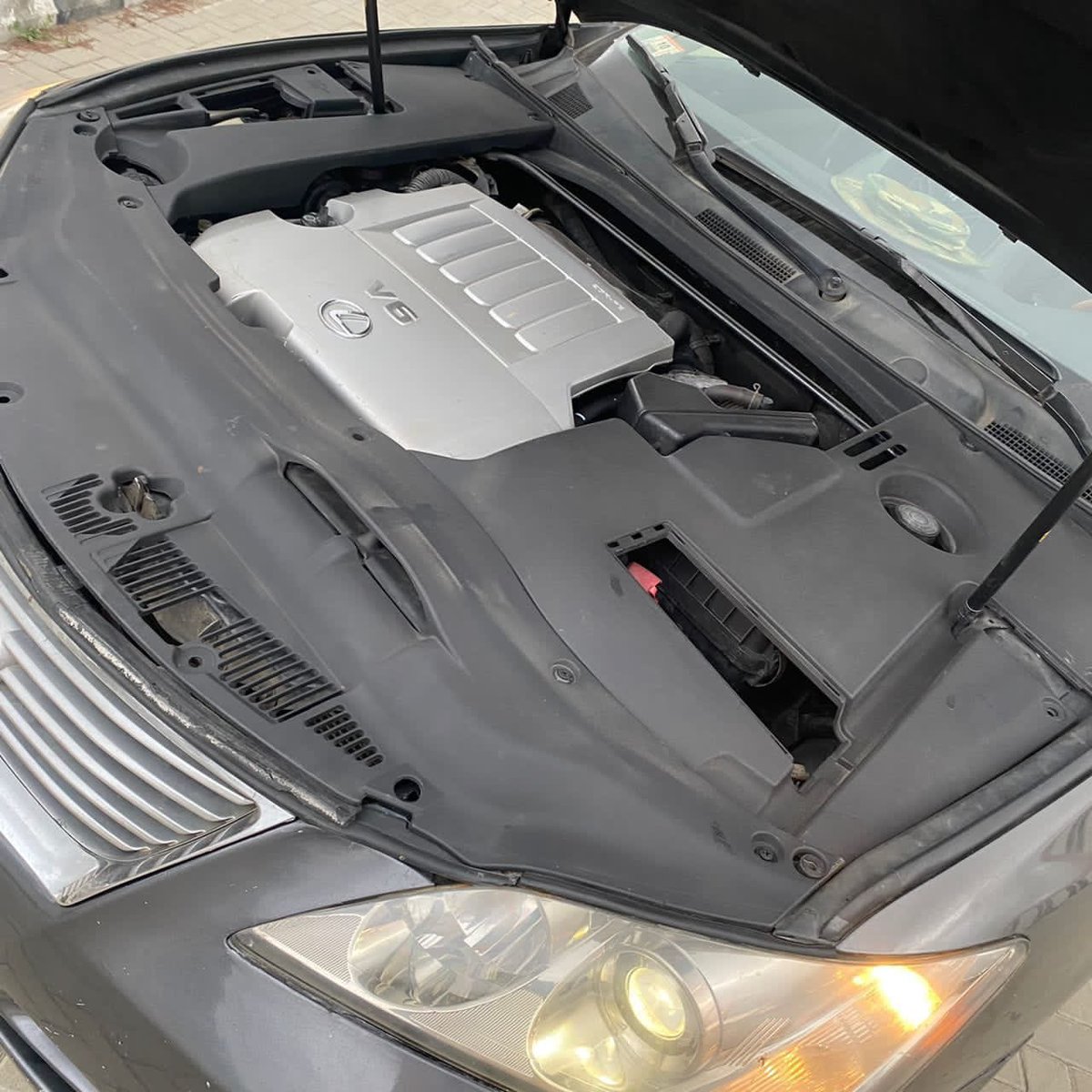 yinka_au's tweet photo. Reach out on 08070542524
Distress sales
A year used 2008 es350
Used by a military personnel
Engine has not been opened
First body
Everything working perfectly
Location ajah
Only 2.8m #Asake #Bovi #Jada #SungbaRemix #Verified #Imade #UnconditionalLovewithIndomie #indomie #Mbah https://t.co/ewsXK5vbYA