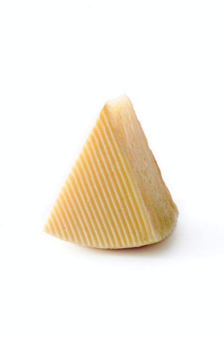 SpainFoodWineUK's tweet photo. Happy #NationalTeaDay! 
Maybe you’ve never thought of pairing 🧀  &amp; ☕ , but they match perfectly! Try Oolong and Manchego... That's a tea-tally different experience!
#SpanishFood #Manchego #Oolong https://t.co/vRtMvtz8bf