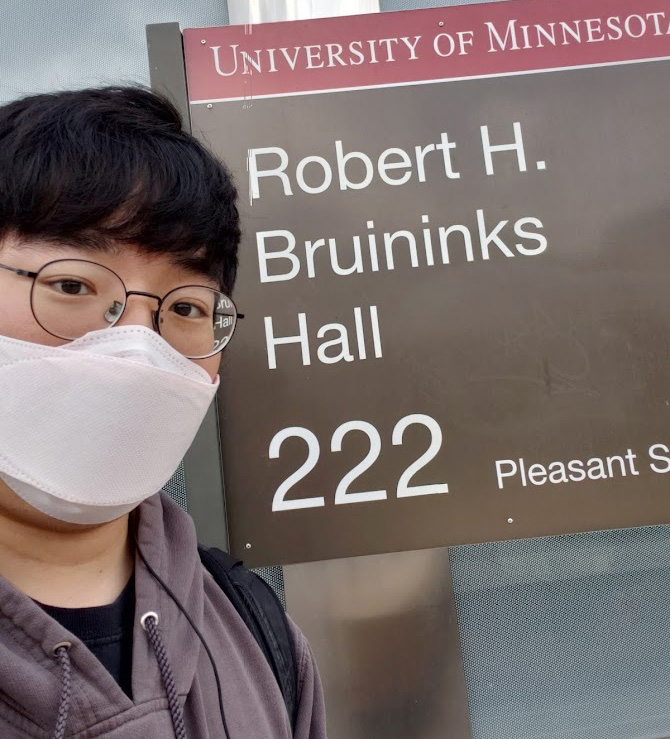 MoreThanStress's tweet photo. The mental health challenges for University of Minnesota’s international students remain nearly the same as they did pre-pandemic, but are now causing a higher level of stress.  https://t.co/AFjf7yMv7E https://t.co/JkQcrzrDew
