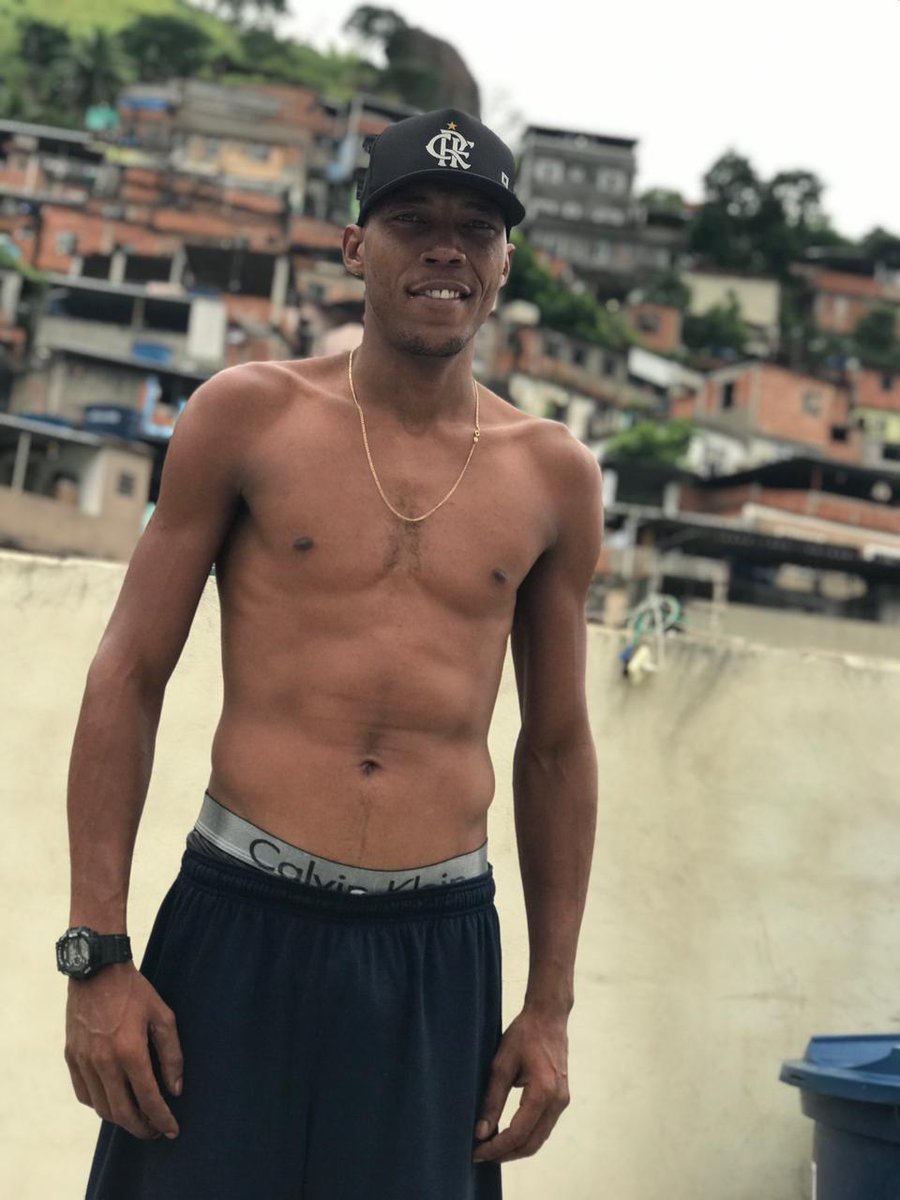 Dapop110's tweet photo. E então você pensa que nunca vai acontecer, e de repente acontece. https://t.co/oGnpxrtXne