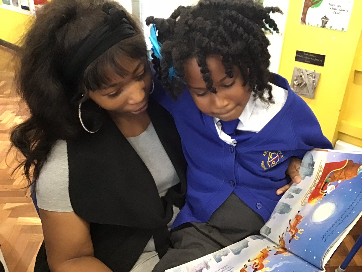 AbbeyPrimary's tweet photo. #4JB love reading. We enjoyed reading with our families after our Assembly this afternoon. #reading #lovetheabbey https://t.co/OaQUebRIIj