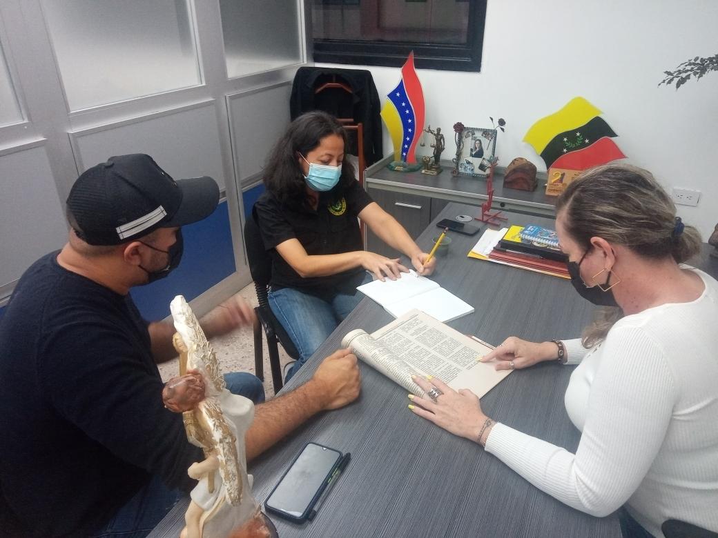 TachiraCLET's tweet photo. Presidenta @charlychaves sostuvo reunión con el Presidente de @cotatur_ve @josegcolmenare para revisar la Ley del Turismo del estado Táchira y su posible Reforma debido a la aprobación de la Ley de la Unidad Tributaria en el estado Táchira

@Gob_Tachira @FreddyBernal https://t.co/XTMu92bHKy