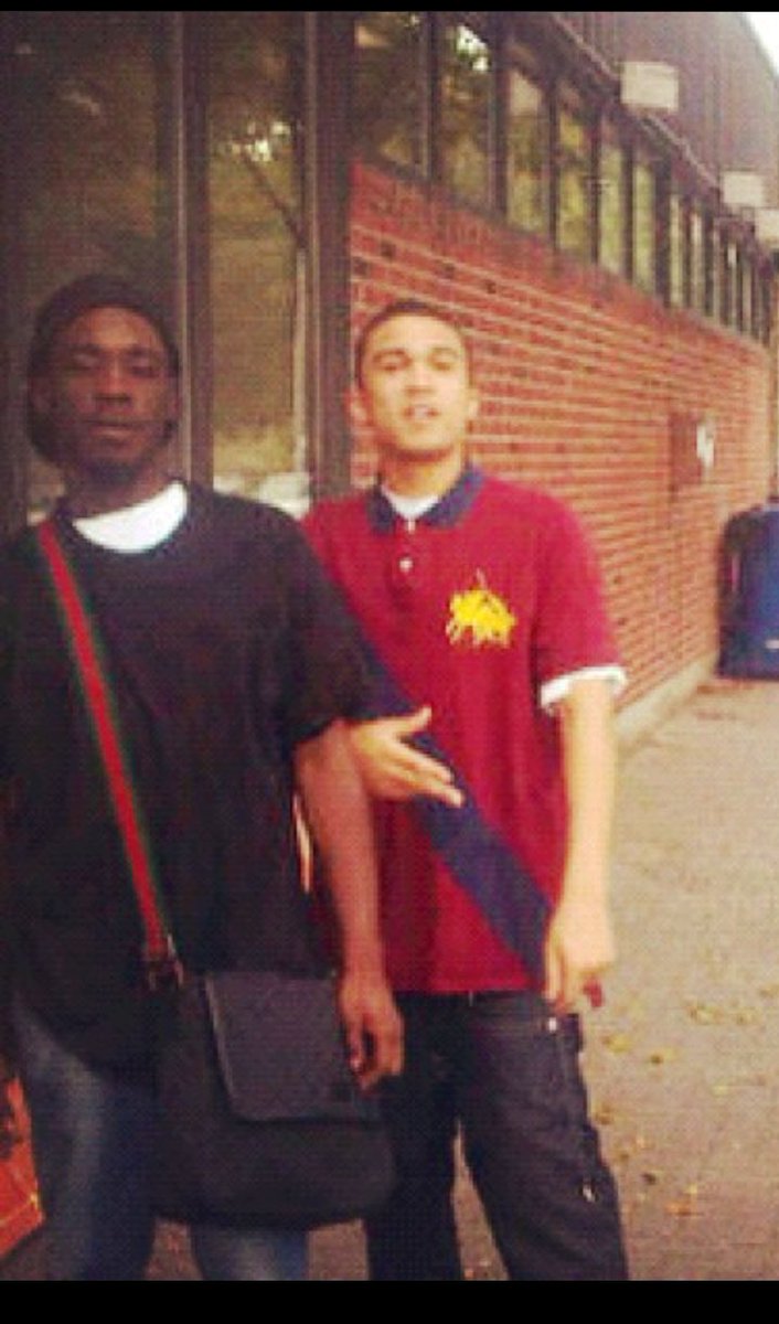 booz176's tweet photo. See how dub got my back. It was just me and twin ๐ค๐ฟ #AlwaysHadIt https://t.co/82CUPvDHuZ