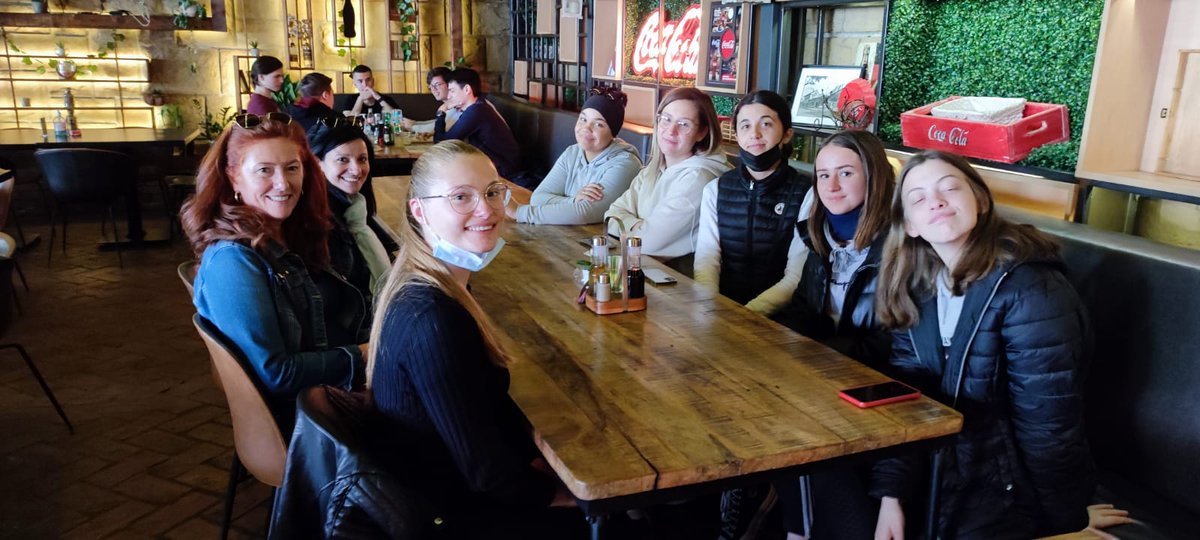 LpProjets's tweet photo. 4eme mobilité pour nos @EUErasmusPlus, bien arrivés en #Serbie à Belgrade. Le thème de la semaine est la chimie verte. Nous sommes impatients de découvrir les activités que nous ont réservés nos partenaires serbes. Restez connectés !
@LyceePardailhan 
@ErasmusplusFR 
@LandEssay https://t.co/vsZ7hgzYJU