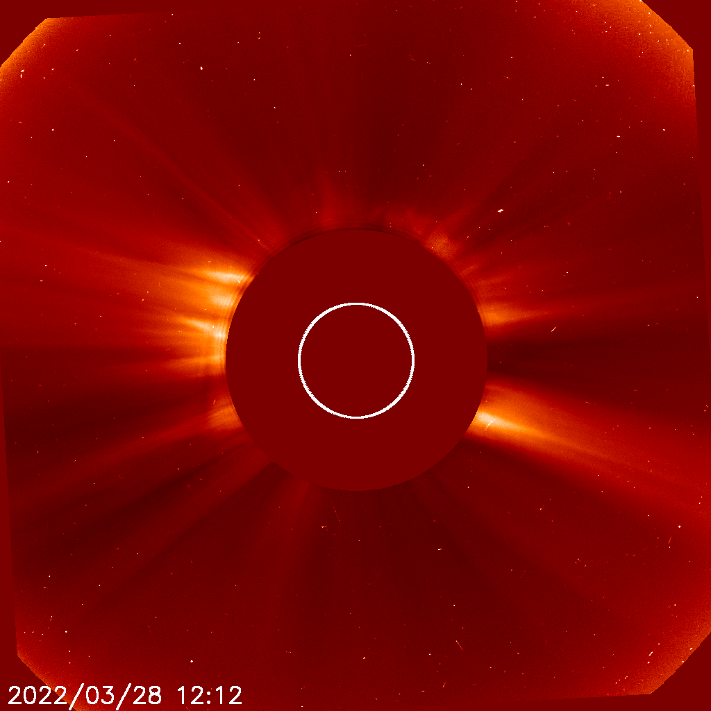 smAshomAsh's tweet photo. #spaceweather, we've just posted about an Earth directed #coronalmassejection.  Details at https://t.co/aZuzLh82rF #smashteam #slap to #Magnetosphere is likely coming! https://t.co/kCNGuWQgeM