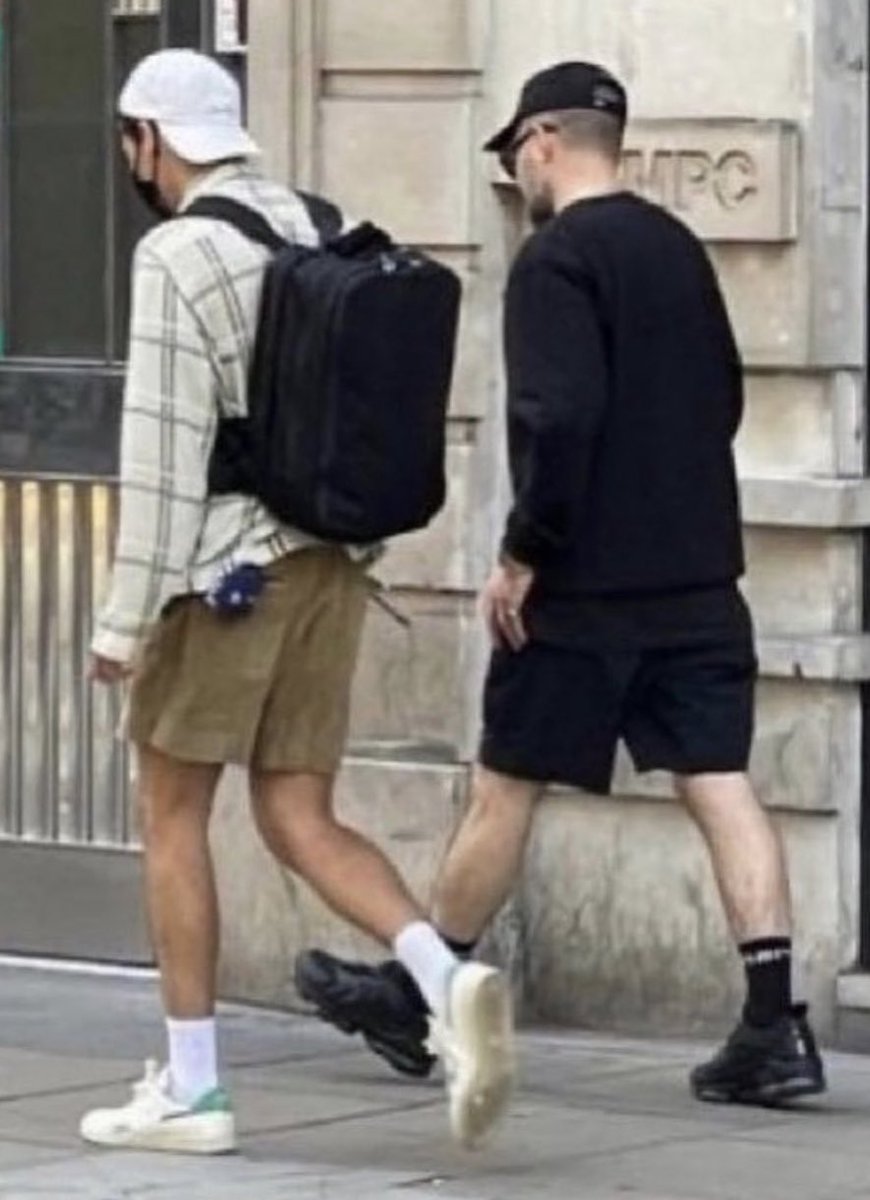 val 🫶 tweet media