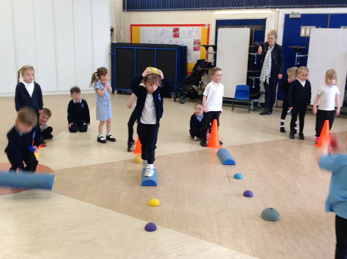 fletcher_fs's tweet photo. @wild_bank Foundation stage @trustvictorious have been putting their balance skills to the test during PE this after. https://t.co/jIa6evzgjA