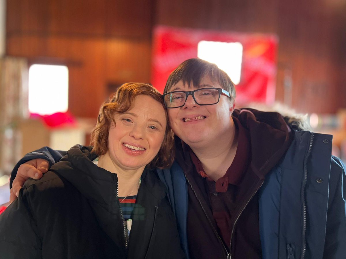 Best of pals on and off camera! We ❤️ our #RalphKatie - @sarah_gordy #LeonHarrop