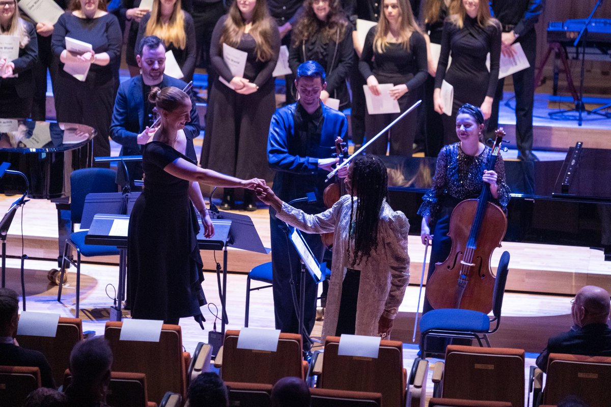 TungAuditorium's tweet image. Photos from our Gala Concert last Friday and the world premiere of One World by @SJThompsonMusic, commissioned for the opening of our home, the Yoko Ono Lennon Centre. One World is a re-imagination of and homage to @yokoono &amp;amp; @johnlennon 's Imagine. 

📸@markmcnulty