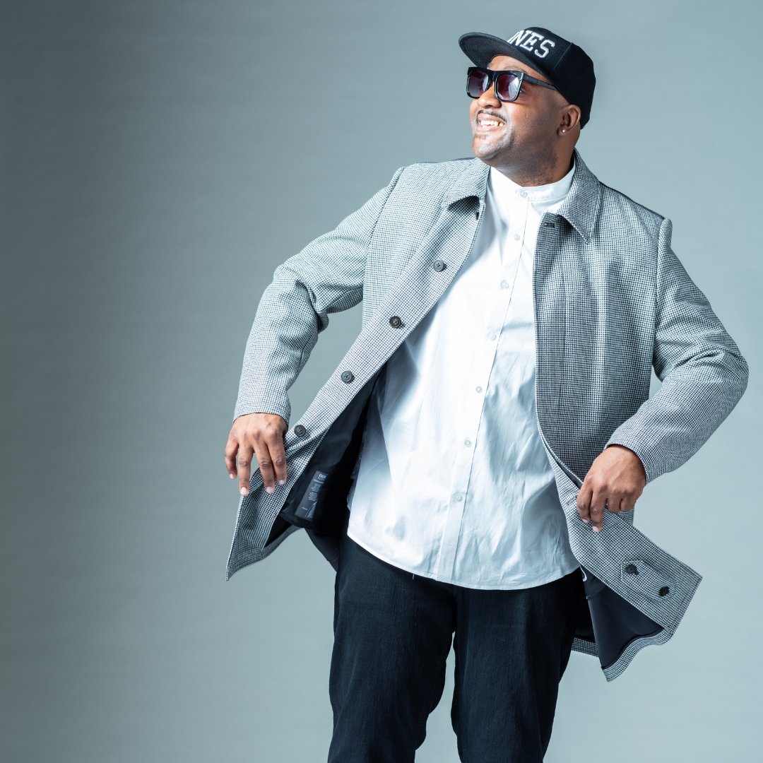 djdjones's tweet image. Monday is a state of mind 🤯
A busy weekend has me looking forward to a busier week! 

Time to get things done ⌚️

#mondaymotivation #mondaymovement #newweek #mondayisamindset #newgoal #2022mindset