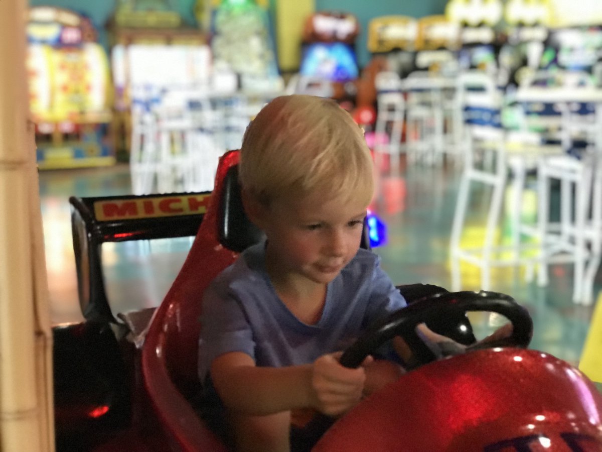 No Amusement Park is complete without an out-of-this-world Arcade! Play your favorite games at the Starcade! Open 12:00-8:00pm