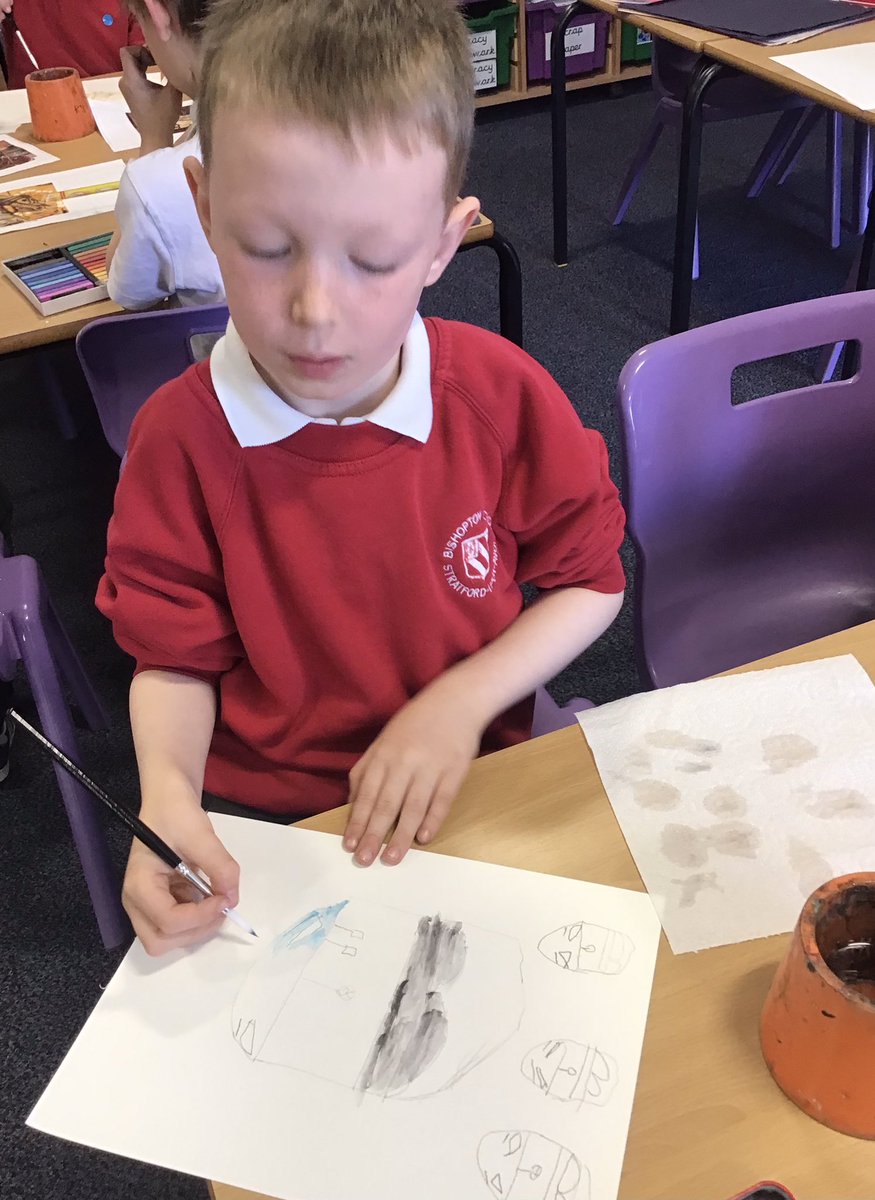 bishoptonprim's tweet photo. Stage 2 🖼 this afternoon, adding watercolours #bishoptonmural #bishoptonyear3 #bishoptonart https://t.co/AB9JjQWL4p