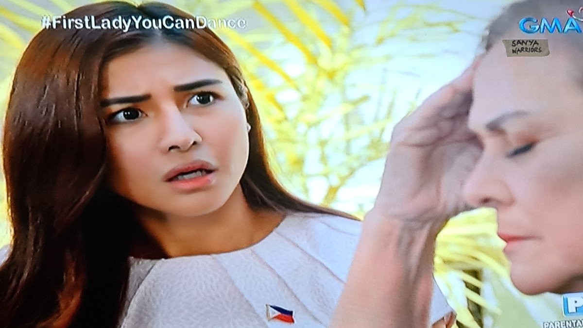 abbey_cayco's tweet photo. Glenn, si Christine kasi nag sani na sana walang ibang makaalam ng secret niyo. Pero involved na si Melody sa relasyon mo ngayon eh, sana nag sabi ka ng totoo, kesa sa iba nalaman #FirstLadyYouCanDance @sanya_lopez https://t.co/QW22GBNmZY