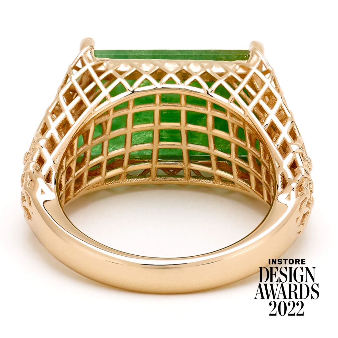 Unique_Settings's tweet image. The Ethereal Peridot by Unique Settings, whose story starts in the deepest depths of the earth, and celebrates the beauty of new beginnings, features a 10ct Peridot gem, the centerpiece of our awe-inspiring design.💯
Voting Is Open Check The Link - rb.gy/jzgyak ✌