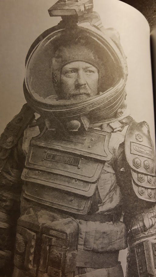 KawstickTV's tweet image. Can anyone that owns the paperback of @donttrythis confirm whether this is the typical quality of the images book? Unfortunately there is no bookstore near me with stock to compare. Just wondering if I got scamazon&apos;d.
#everytoolsahammer