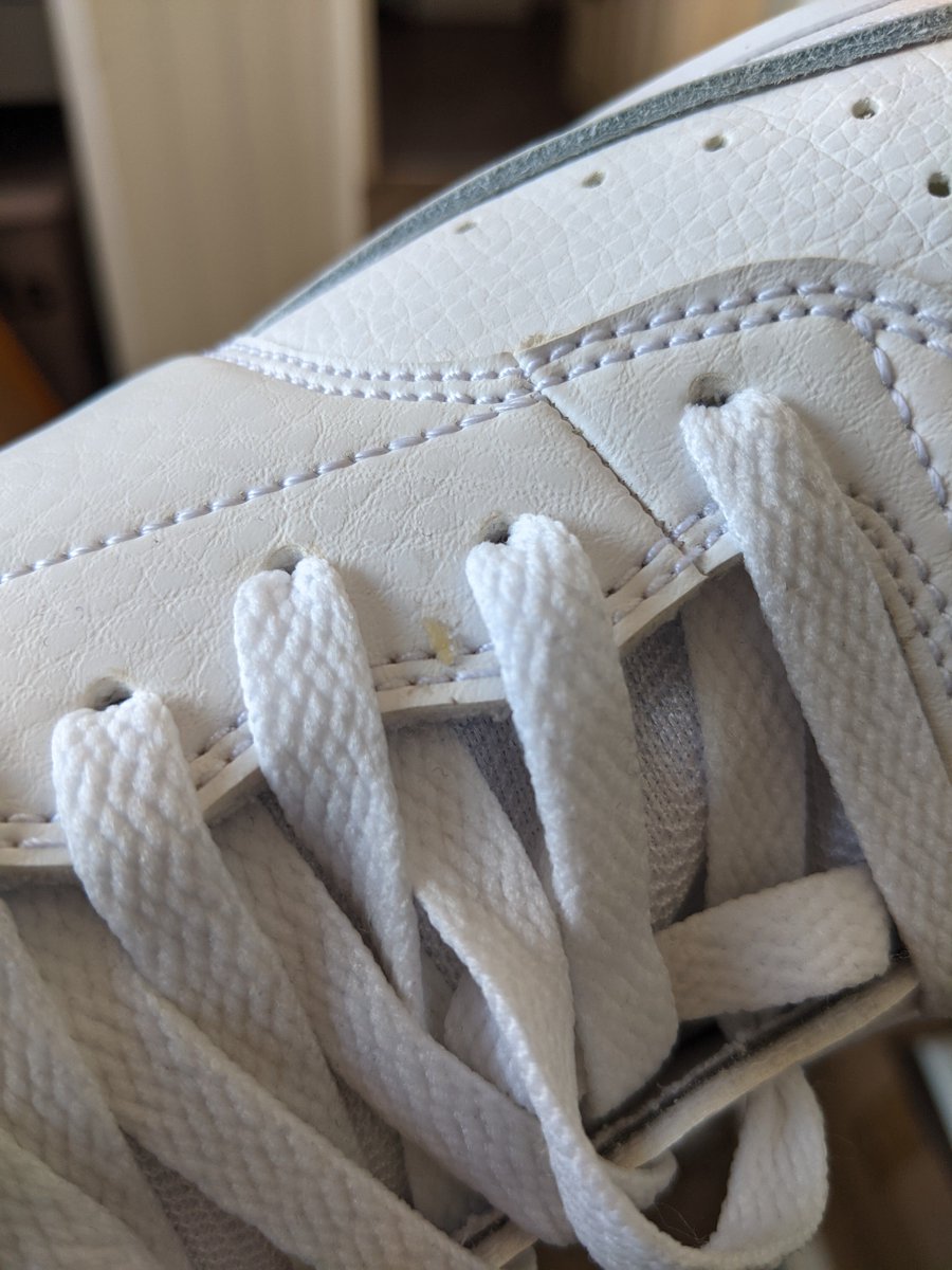 AlexSpaced's tweet photo. @SportsDirectUK really disappointed with my delivery today. It should've arrived yesterday (paid extra for next day) and it appears these trainers have been worn already. Scuffed, dirty lining, dried bogey. The box (damaged) even has remanence of an old delivery note. https://t.co/Bamc8nCRwG