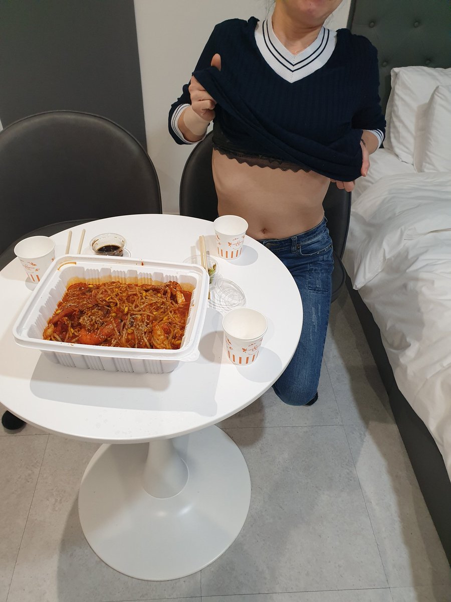 Cho3542's tweet photo. 지금 울산 등억 마사지 ㅊㄷ 합니다 11시까지만 받을께요 https://t.co/CLennWjziw