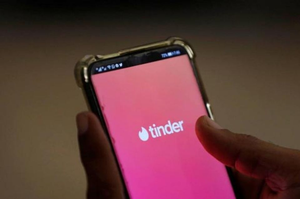 "El cuento del tío siempre existió, lo que cambia es el medio" <a href="/sumerelias/">Miguel Sumer Elías</a> por <a href="/radiolt10/">LT10</a>

►bit.ly/3uwNIDD