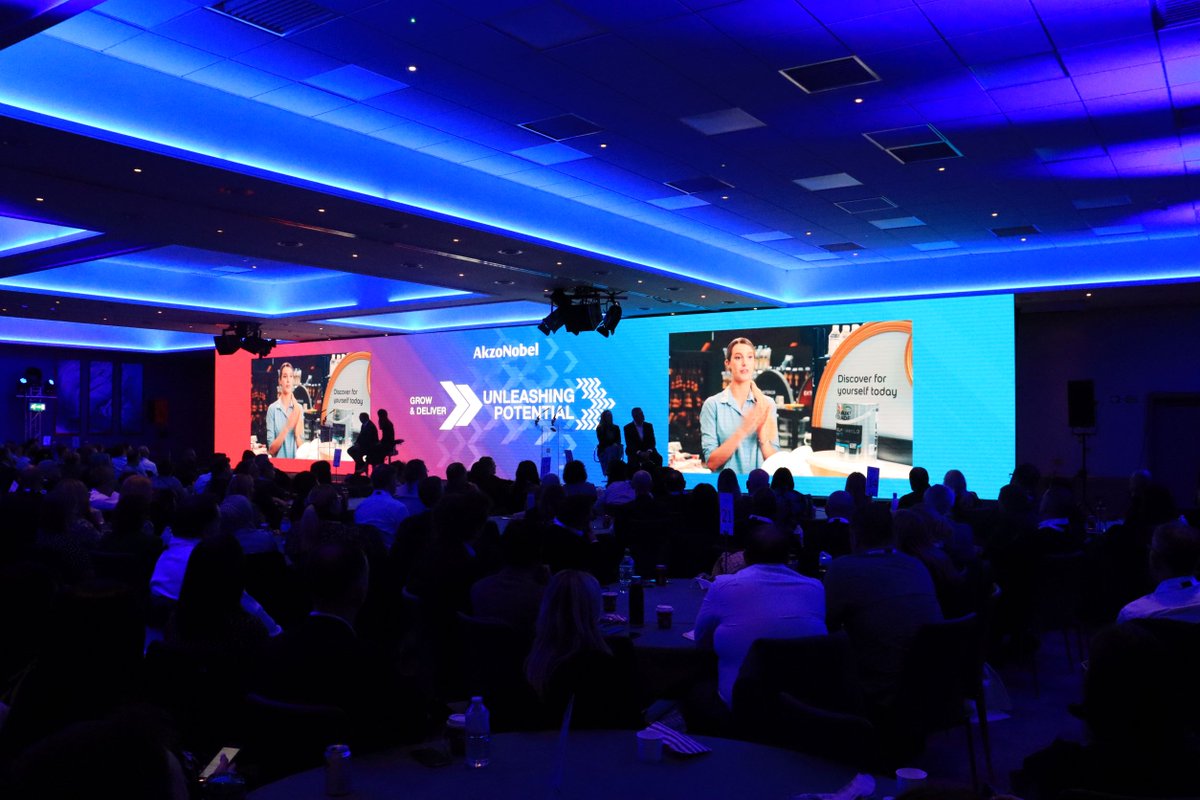 What a busy month March has been, here's a look at where we started the month at the <a href="/devereofficial/">De Vere</a>  Beaumont Estate in Windsor for the AkzoNobel Business Briefing &amp; Wellfest event. Main feature was a massive 19m x 3m Video wall #liveevents #videowall #conference