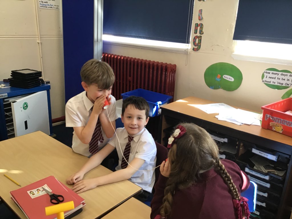 StCeciliascjs's tweet photo. Sounds = vibrations! 

Year 4 created their own telephone! They used string and cups to see how sound travels and vibrates along the way! 
#StCeciliasScience https://t.co/W1MHfg0WQG